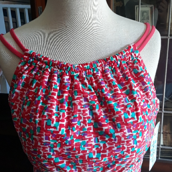 NWT Beach Diva tankini top — New. - Picture 3 of 7